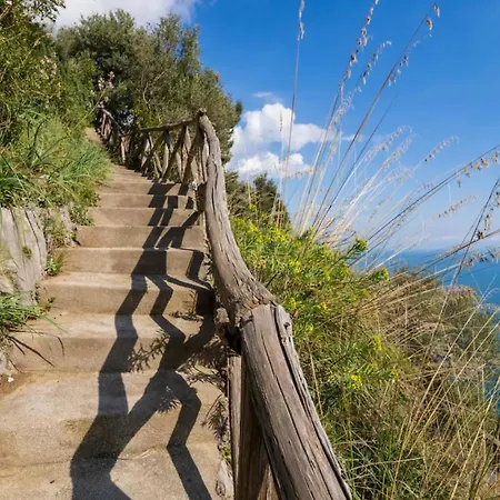 Sorrento Realty Holidays - Li Galli Vila