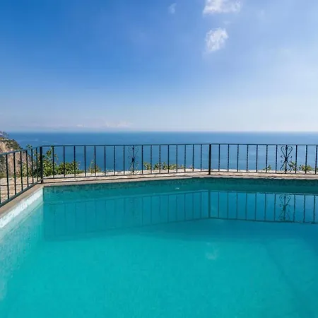 Sorrento Realty Holidays - Li Galli Vico Equense